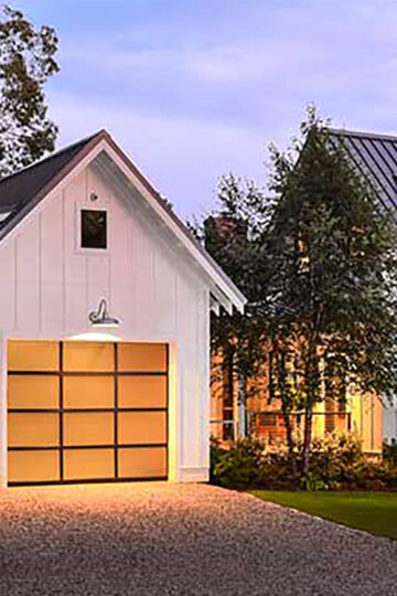 farmhouse garage door style